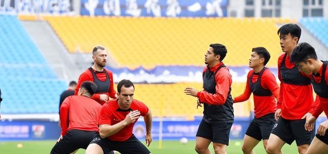 在加盟亚泰, https 在加盟亚泰, https