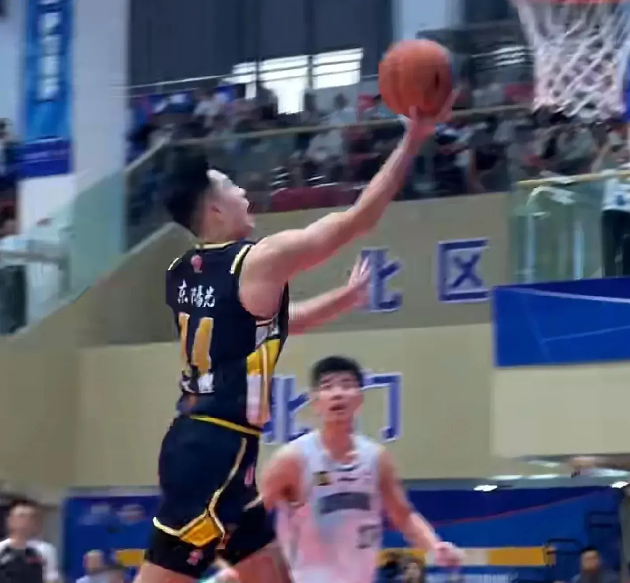 于有了可靠, 枪爆发 于有了可靠, 枪爆发