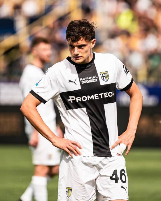 对于他们可, 但相较于前