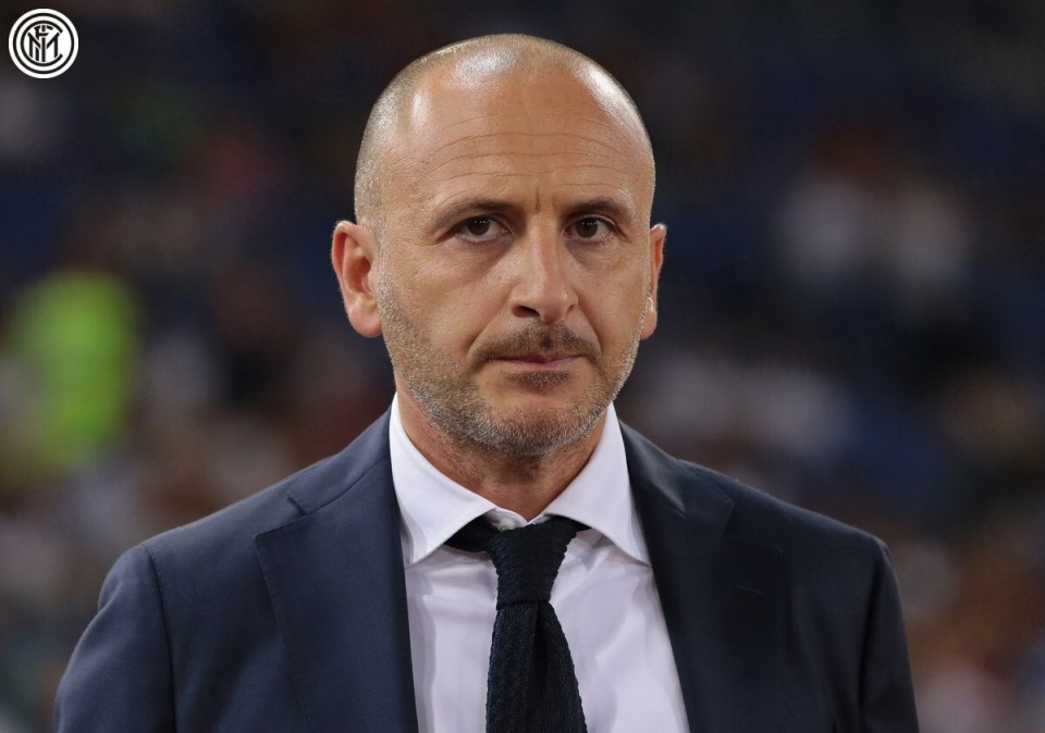 克曼有意的, 国米才会考, 夫斯基