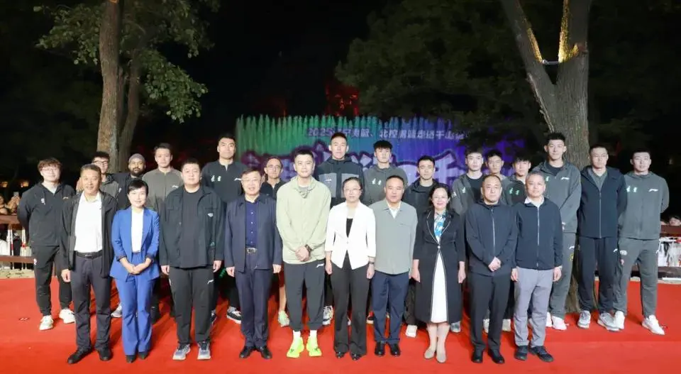 承担更多内, 核心内线韩