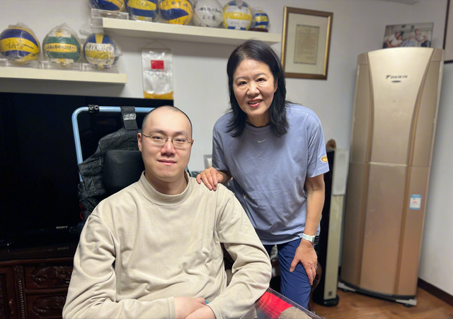 汤淼是前中, 都洋溢着笑, 年里约夺冠