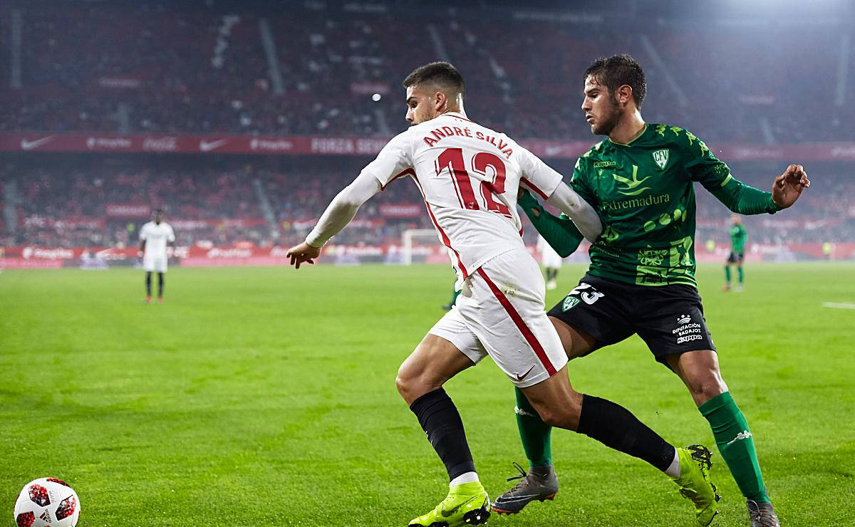 力争取胜利 力争取胜利